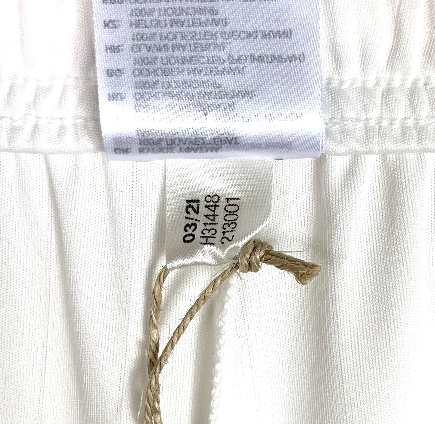 BNWT 2021 2022 Manchester United Adidas Home Football Shorts Mens Sizes