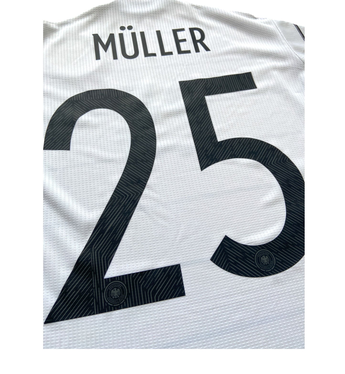 BNWT 2020 2021 Germany Adidas Home Player Issue Football Shirt MULLER 25 Men's Medium