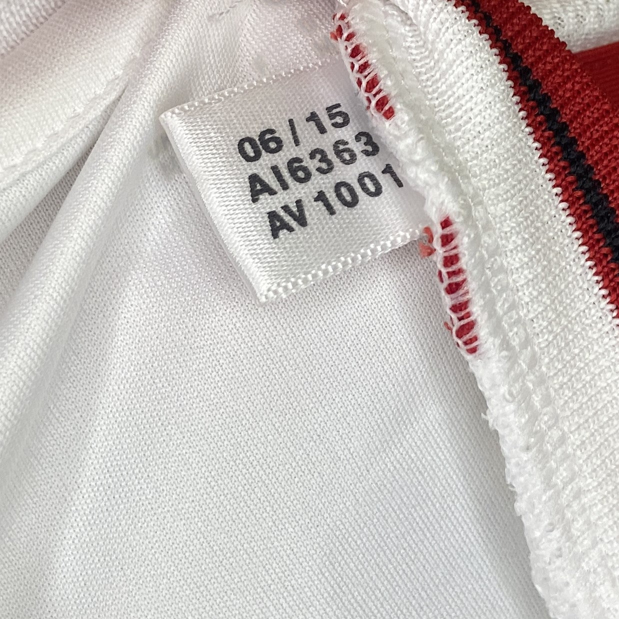 2015 2016 Manchester United Adidas Away Football Shirt VALENCIA 25 Men's Medium