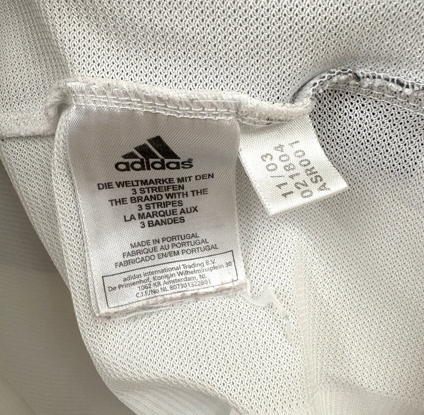 2003 2004 Real Madrid Adidas Home Football Shirt BECKHAM 23 Men's Large