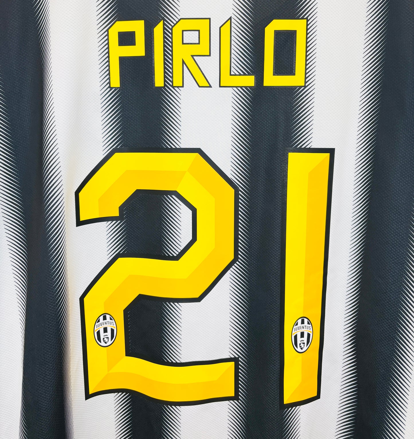 2011 2012 Juventus Nike Home Football Shirt PIRLO 21 Men's XXL