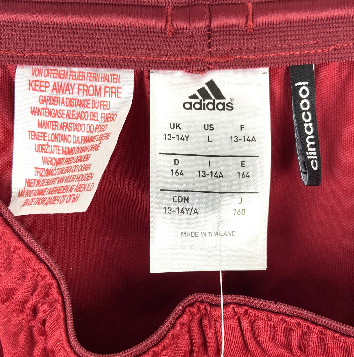 BNWT 2013 2015 Spain Adidas Home Shorts Kid's 13-14 years