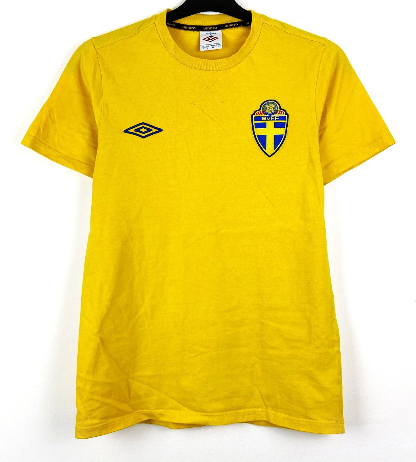 Sweden Umbro Football T-Shirt Men's Small