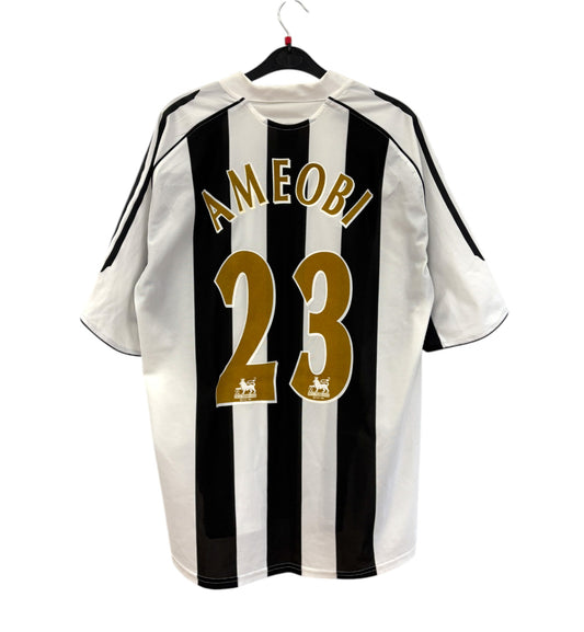 2005 2006 Newcastle Adidas Home Football Shirt AMEOBI 23 Men's Large