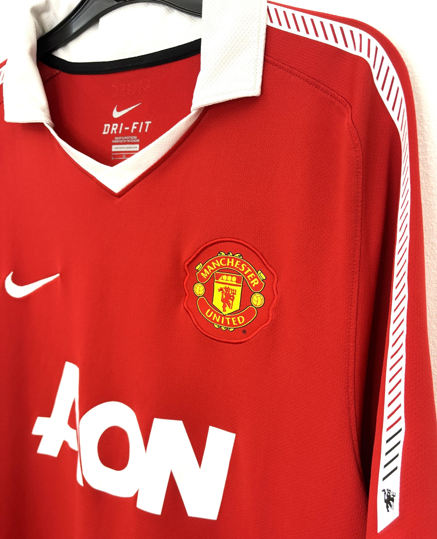 2010 2011 Manchester United Nike Home Football Shirt VIDIC 15 Men's Large