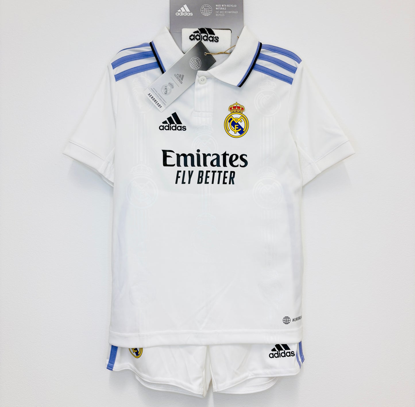 BNWT 2022 2023 Real Madrid Adidas Home Football Kit Kids 5-6 Years