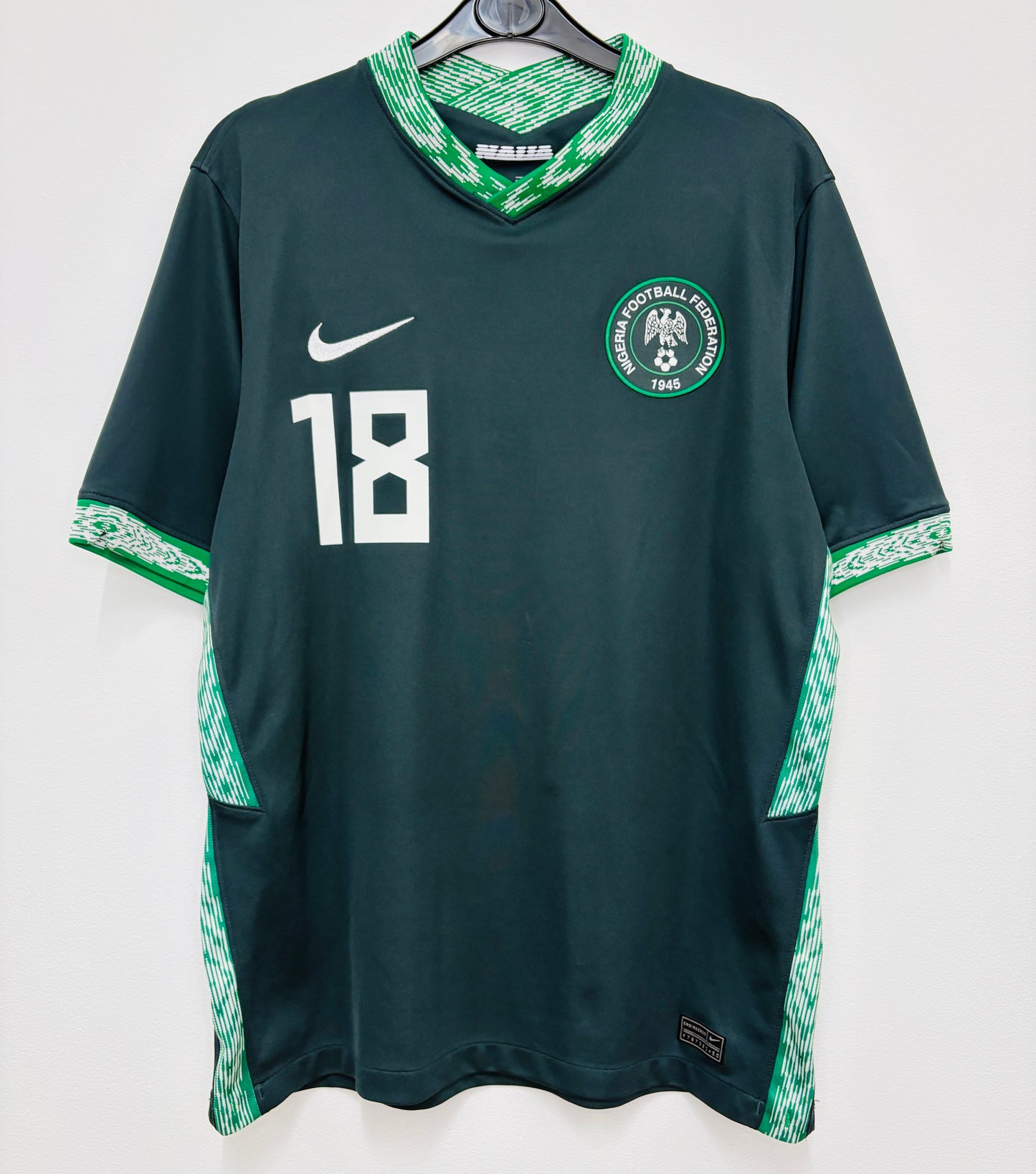 2020 2021 Nigeria Nike Away Football Shirt IWOBI 18 Men's Medium