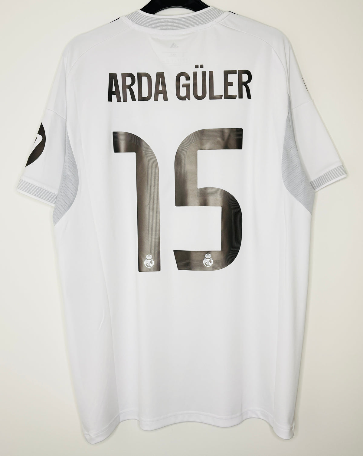 2025 2026 Real Madrid Adidas Home Football Shirt ARDA GULER 15 Men's Large