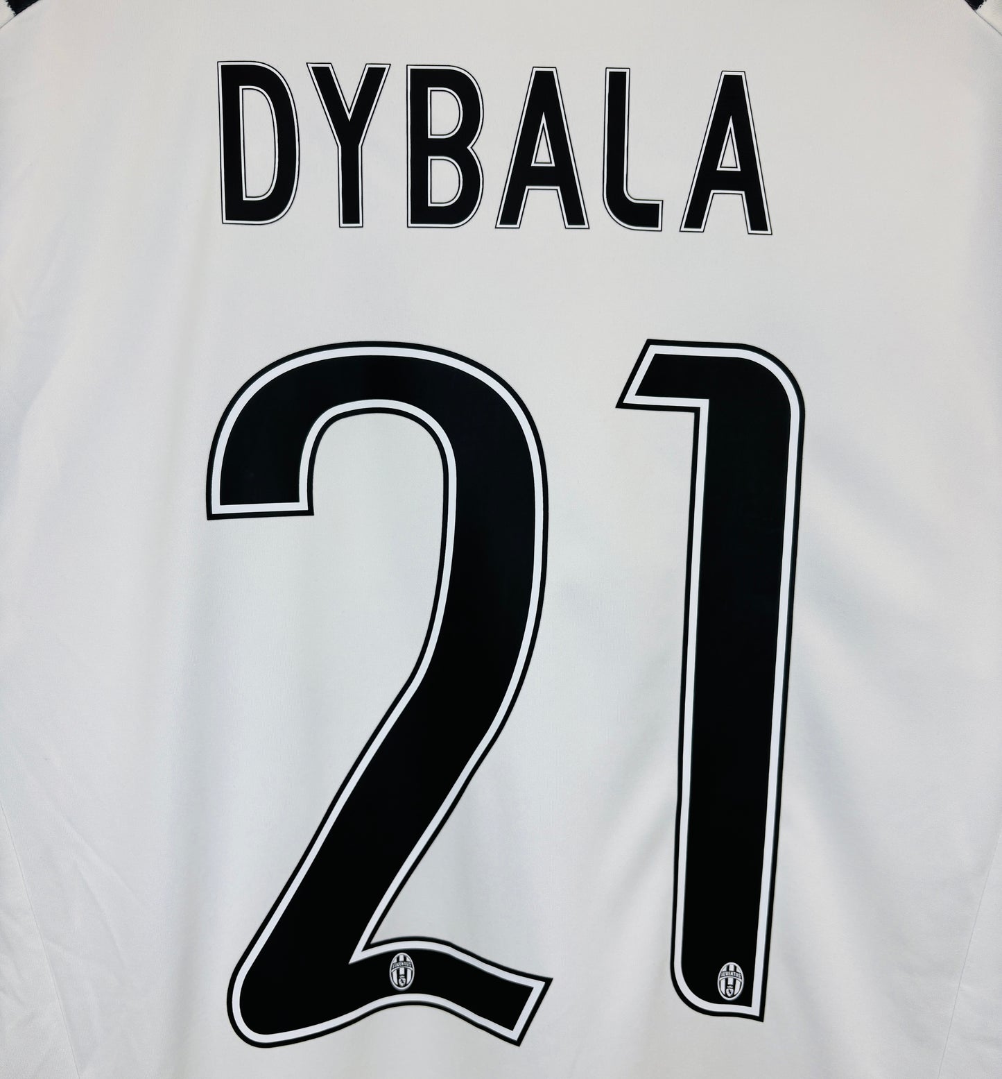 2016 2017 Juventus 3rd Adidas Football Shirt DYBALA 21 Men’s Medium