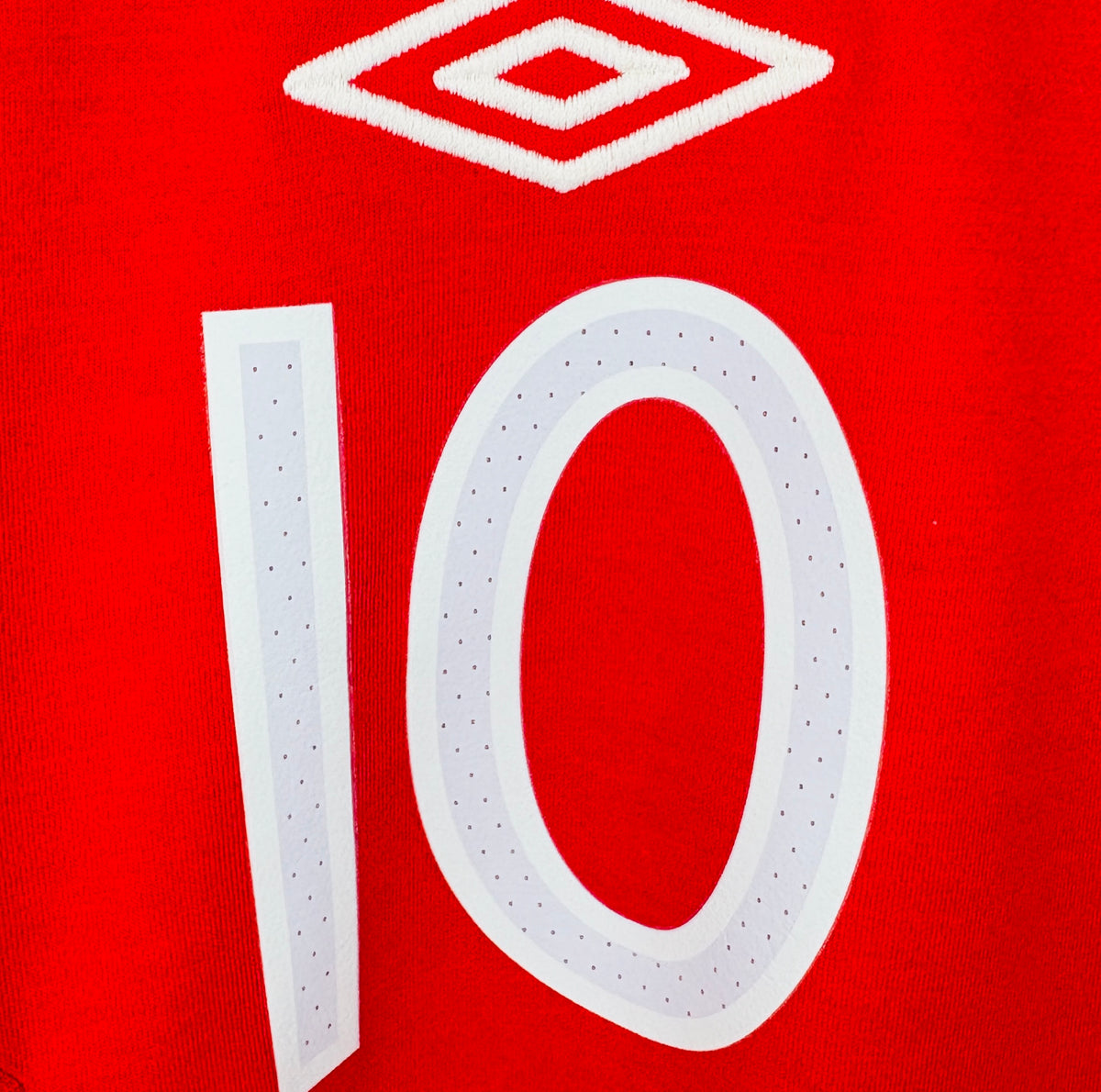 2010 2011 England Umbro Away Football Shirt ROONEY 10 Men's Large