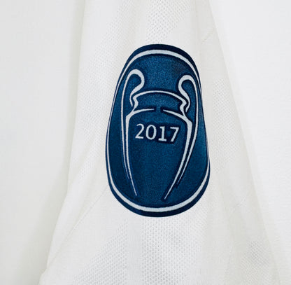 2017 2018 Real Madrid Adidas Home BALE 11 Final Football Shirt Men's Large