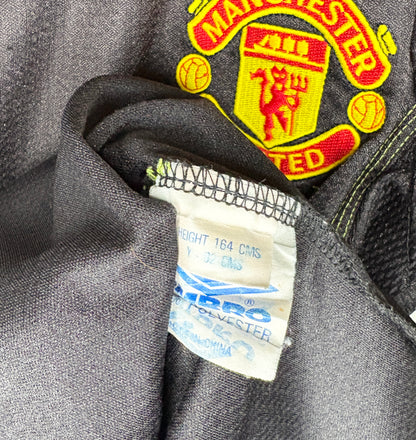 1998 1999 Manchester United Umbro 3rd Football Shirt KEANE 16 Kids 15-16 years
