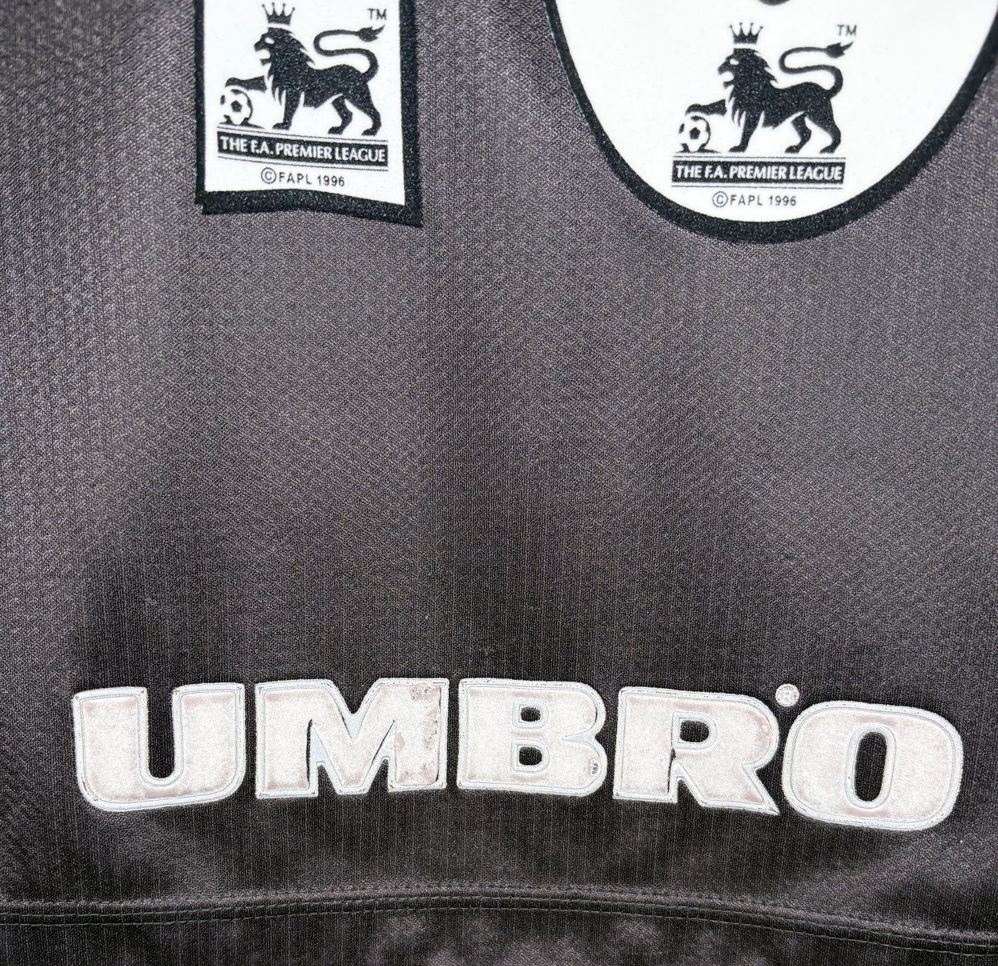 1998 1999 Manchester United Umbro 3rd Football Shirt KEANE 16 Kids 15-16 years