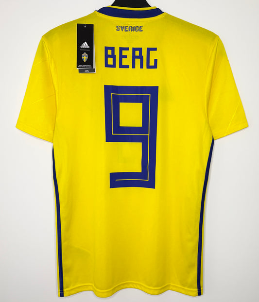BNWT 2018 2019 Sweden Adidas Home Football Shirt BERG 9 Men's Small