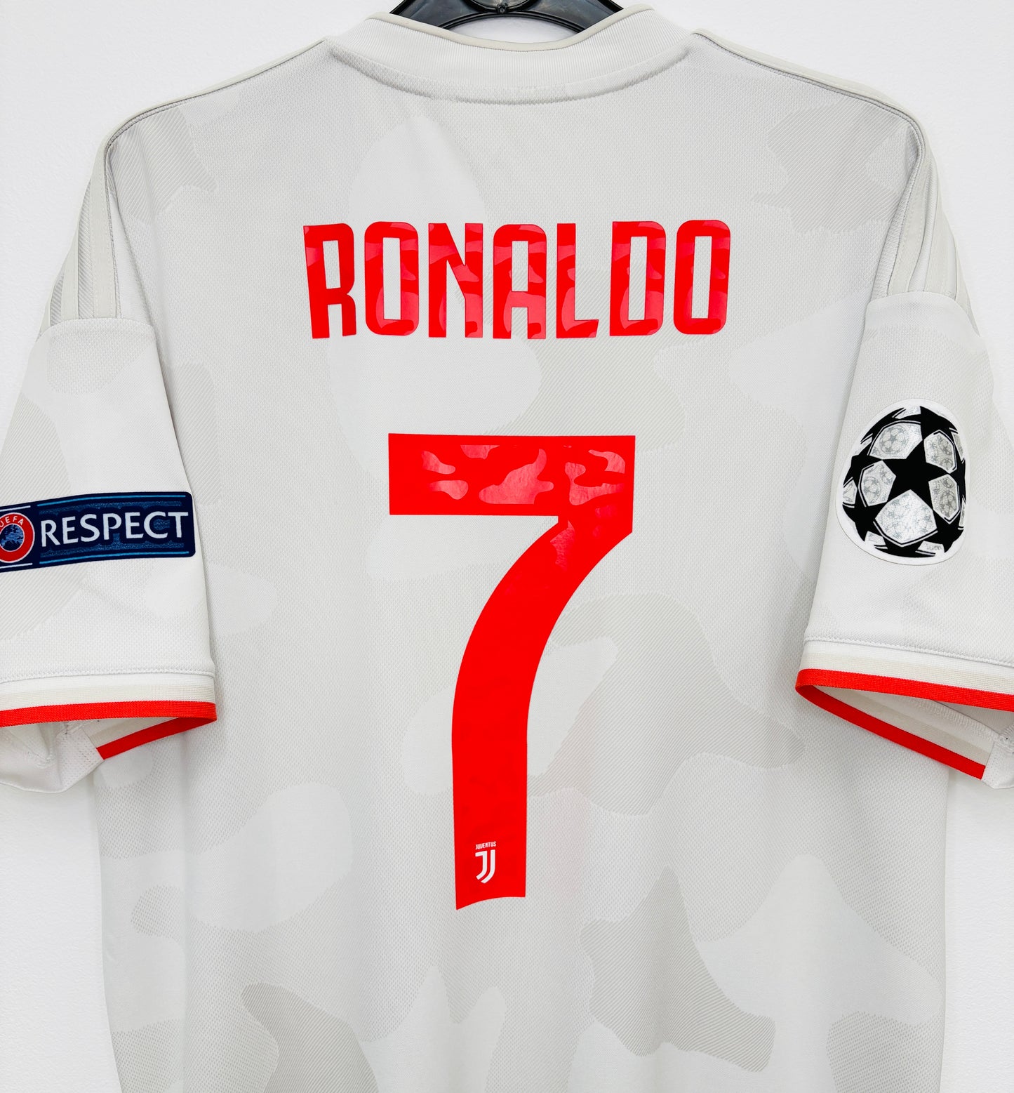 2019 2020 Juventus Adidas Away UCL Football Shirt RONALDO 7 Men's Large