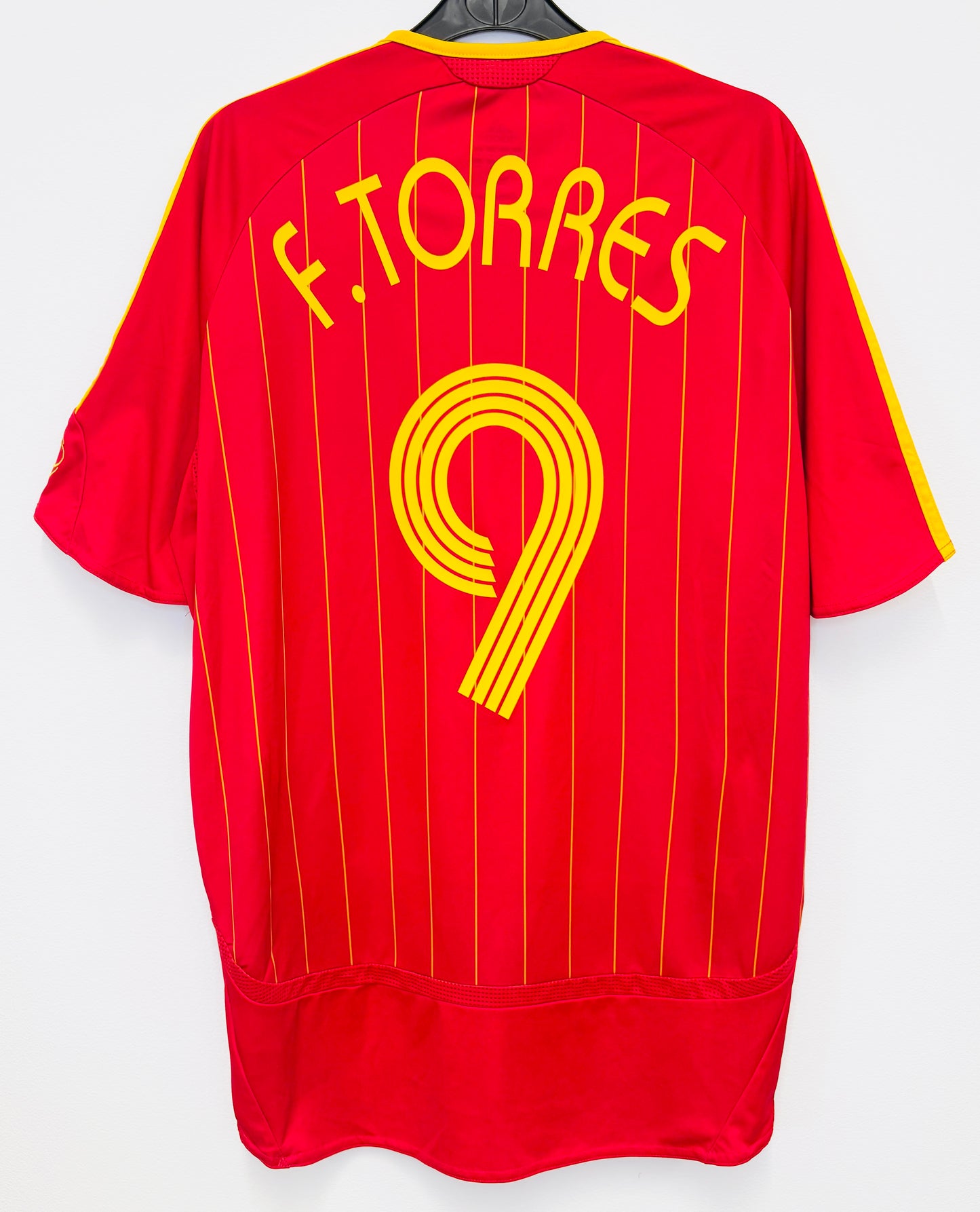 2006 2008 Spain Adidas Home Football Shirt F. TORRES 9 Mens Medium