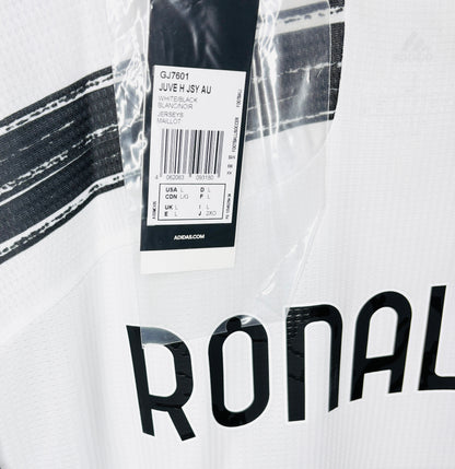 BNWT 2020 2021 Juventus Adidas Home Authentic Football Shirt RONALDO 7 Men's Large