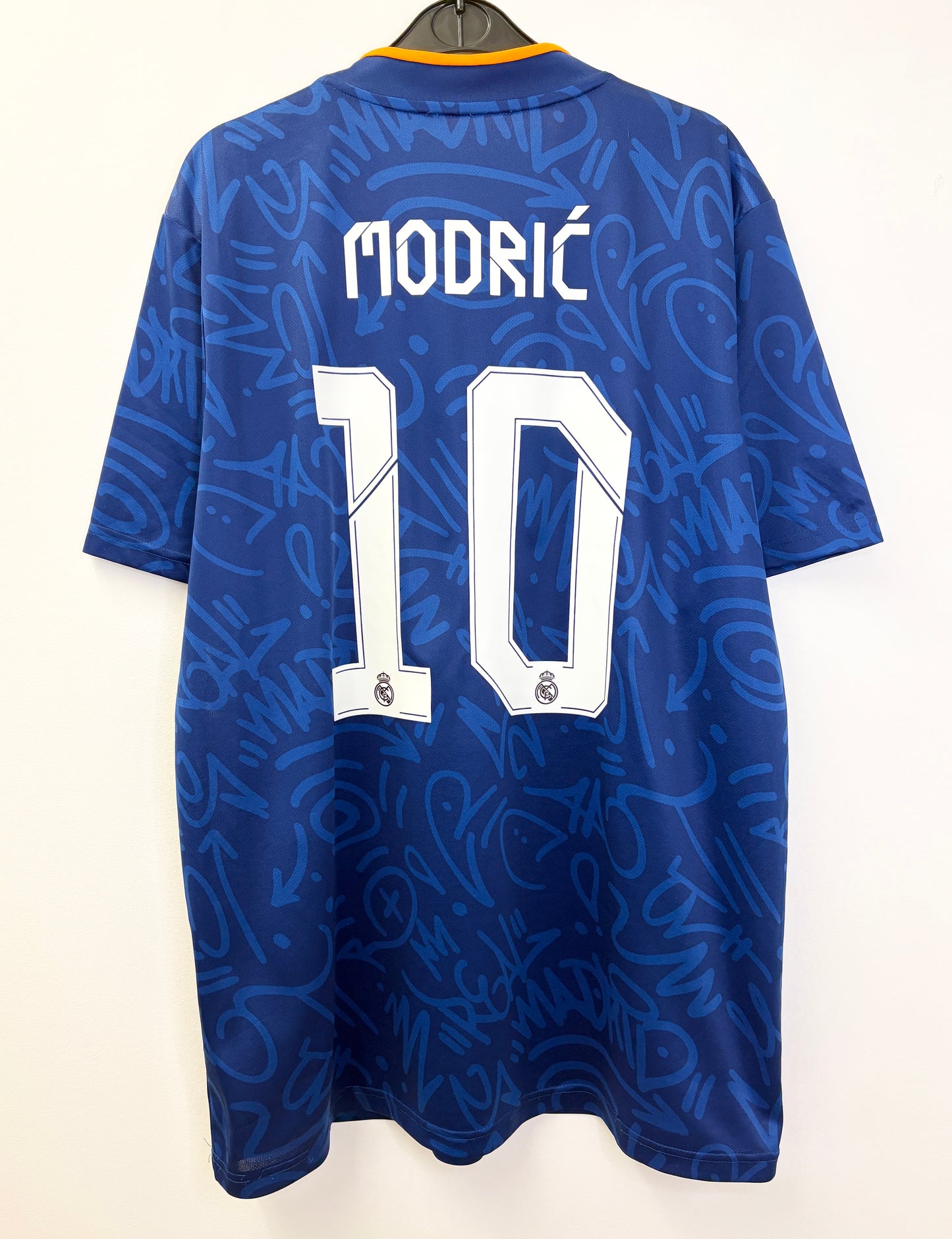 2021 2022 Real Madrid Adidas Away Football Shirt MODRIC 10 Men's XL