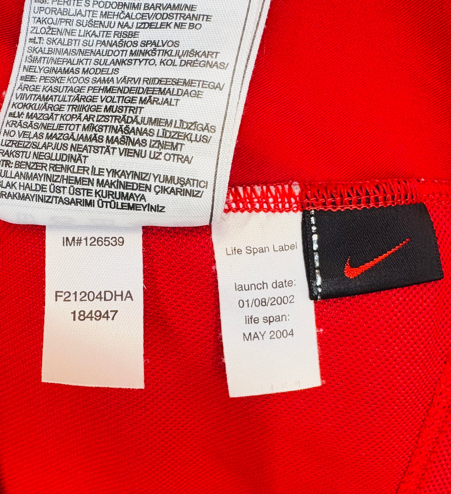 2002 2003 Manchester United Nike Home Football Shirt v. NISTELROOY 10 Men's Large