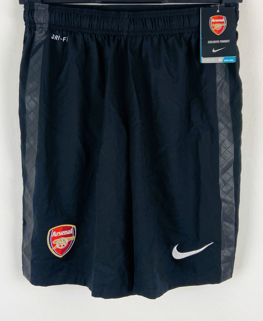 BNWT 2012 2013 Arsenal Nike Away Football Shorts Kids Size 6-7 Years